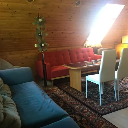 Apartament Kesklinna Korter Imeliste Vaadetega Joele *