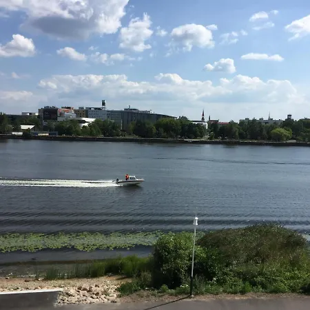 Kesklinna Korter Imeliste Vaadetega Joele
