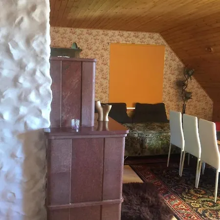 Kesklinna Korter Imeliste Vaadetega Joele Apartament
